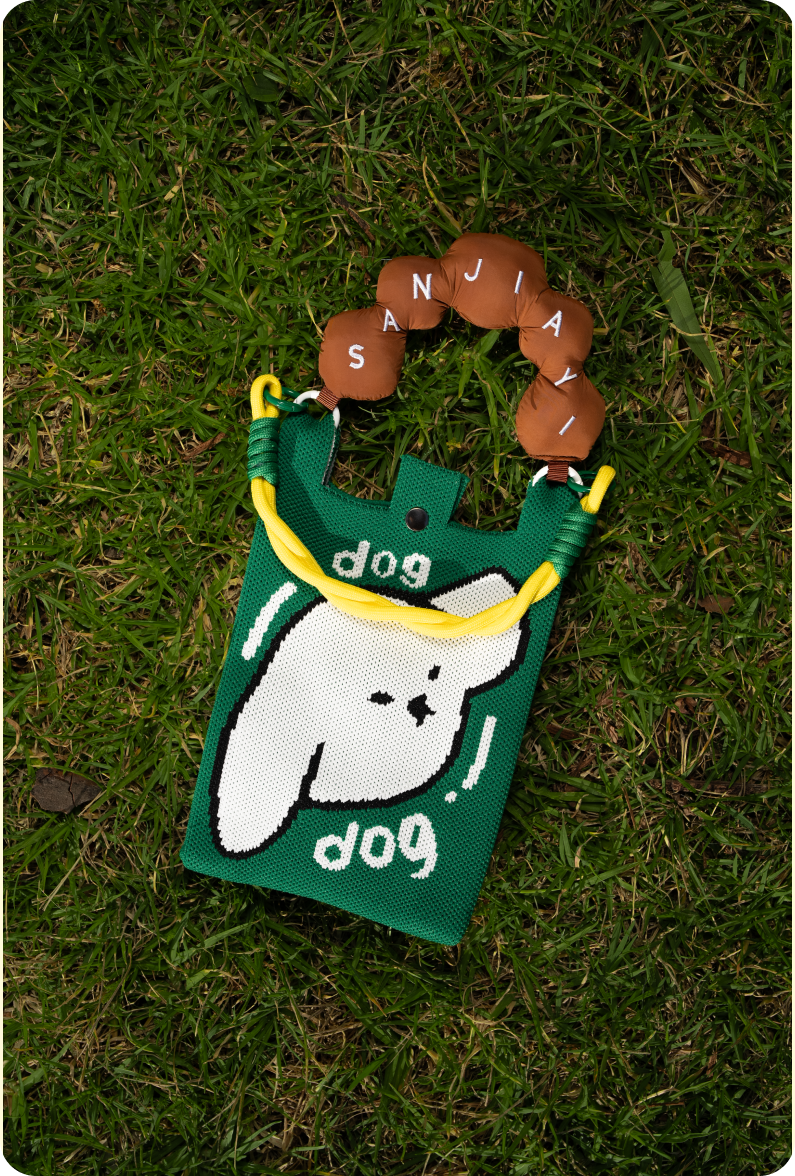 Doggo Doodle Phone Bag